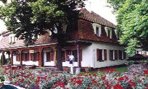 HOTEL 'POD KACZOREM' Czempiń