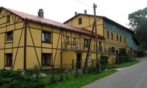 Gospodarstwo Agroturystyczne BOBROWNIKI Szczytna