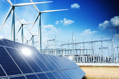 W czerwcu OZE w Polsce wygenerowały 44,1 proc. całkowitej energii elektrycznej i "pokonały" węgiel (43,7 proc.).