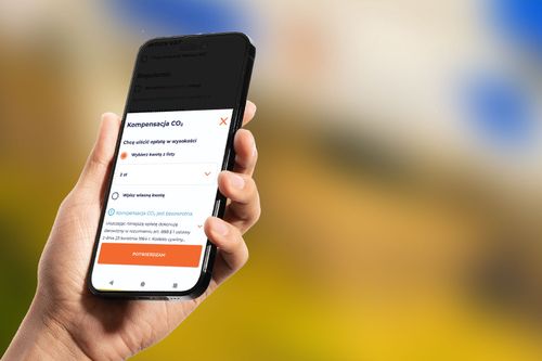  Kupując bilet na pociąg, możesz przekazać dodatkowe pieniądze na działania związane z ochroną środowiska.