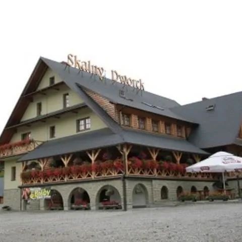 Zajazd Skalny Dworek Brenna