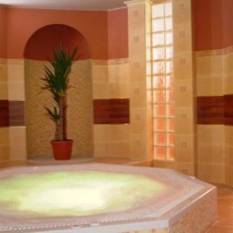 Hotel Szarlota - Ośrodek Wypoczynkowy Szarlota Kościerzyna