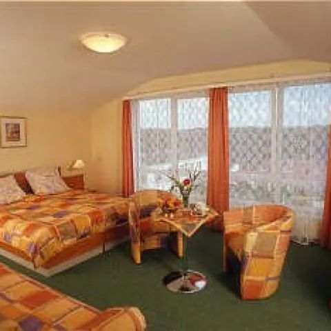 Ośrodek Wczasowo-Sanatoryjny Sandra Pogorzelica