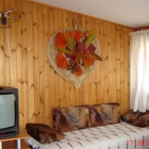 Domek letniskowy nad jeziorem Narie Kretowiny