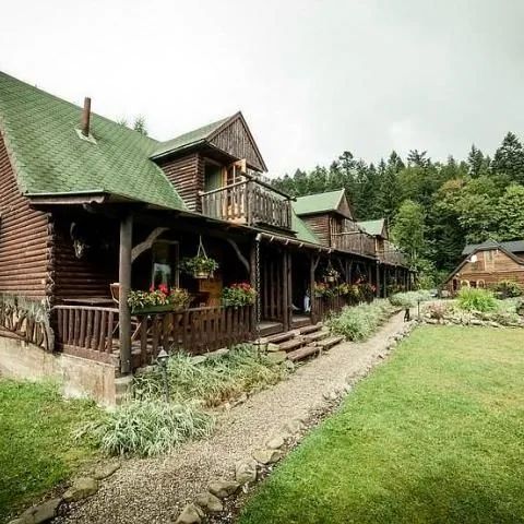 Siedlisko Carpathia/ Lutowiska – Lutowiska, Polska