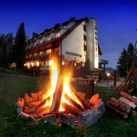 SKI HOTEL *** Piwniczna-Zdrój