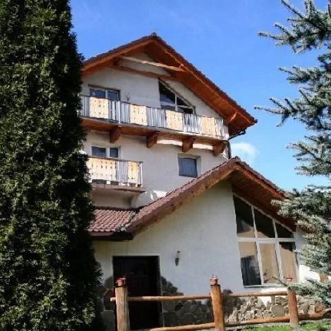 Pensjonat TARA** Jeleśnia