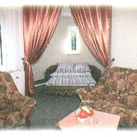 PARK-HOTEL ŚWIDNICA – Świdnica, Polska