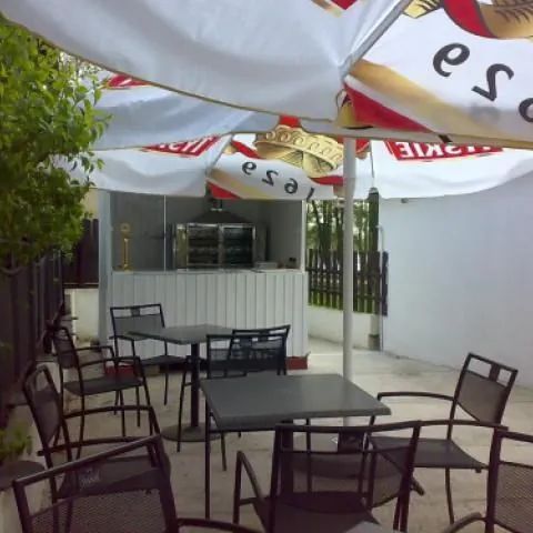 Dom nad brzegiem jeziora - Kłodawa