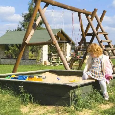 Agrogospodarstwo Pod Amonitem  Zrębice