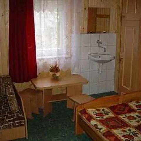 LEŚNE ZACISZE GOSPODARSTWO AGROTURYSTYCZNE Morawica – Morawica, Polska