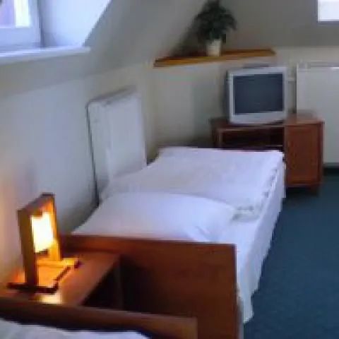 Hotel Dębowy Bielawa