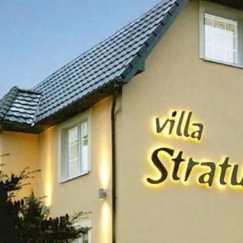 Villa Stratus