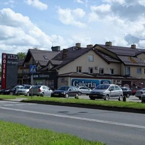 Hotel ALTA** Brzozów
