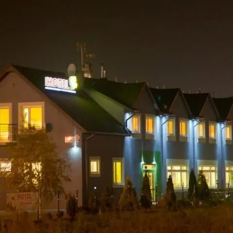 HOTEL WENA KIELCE