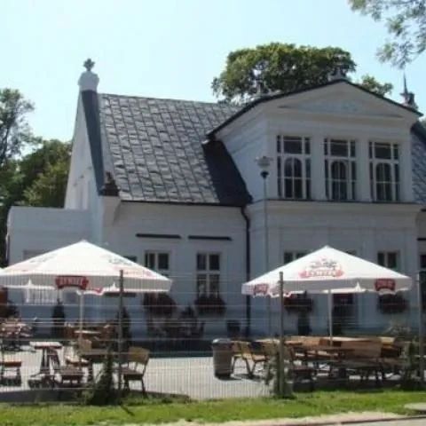 Centrum Rekreacyjno-Wypoczynkowe SKALNIK MARINA Darłówko