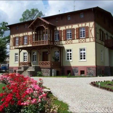 Dworek w Jeziorkach Osieczna