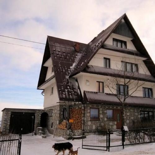 Pokoje gościnne u Stelli Ząb