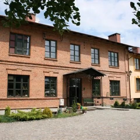 Hotel Pod Parowozem Ostrowiec Świętokrzyski