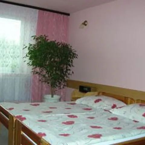 HOTEL KOT Siestrzeń