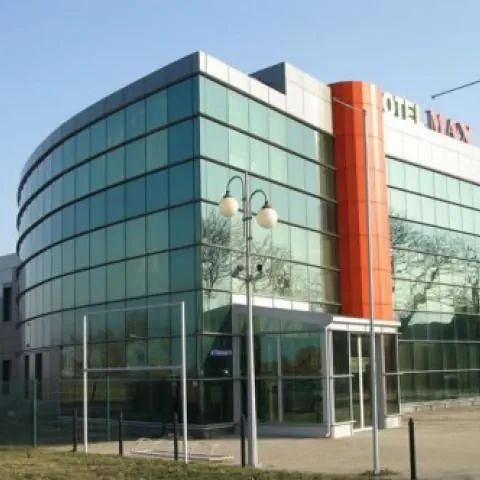 HOTEL MAX Luboń