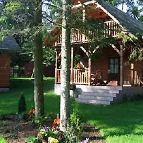 DWA CAŁOROCZNE DOMKI W KARWICY Karwica