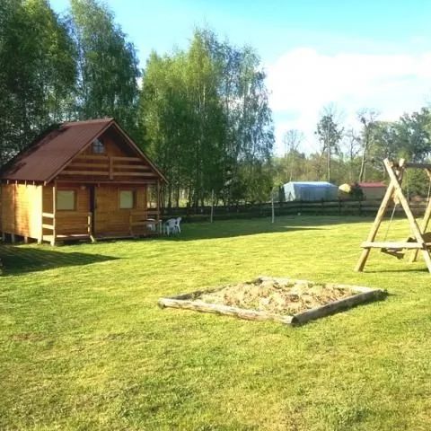 Domek letniskowy + Apartament nad j. Sasek Wielki koło Szczytna Kobyłocha