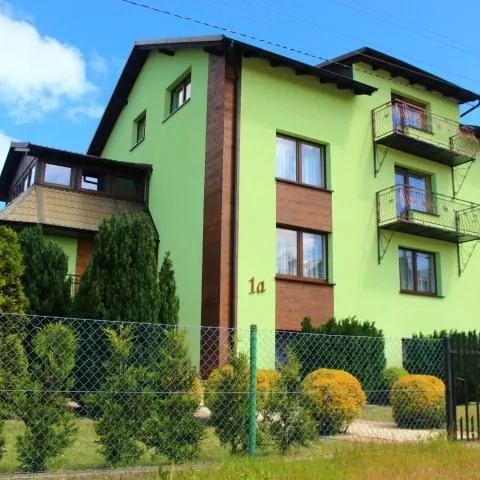 BETI - Pokoje Gościnne i domki drewniane Władysławowo