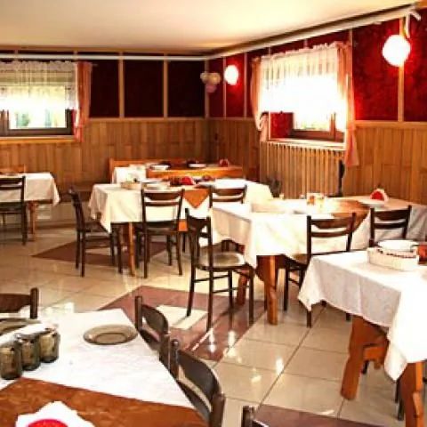 Ośrodek Wypoczynkowy HELENA Poronin