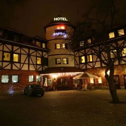 AMADEUS Hotel Zielona Góra