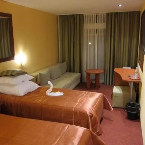 RESORT PIASECZNO - Ludwin