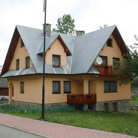 AGROTATRY U BASI Czarna Góra