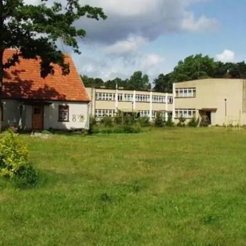 Ośrodek Wczasowo Kolonijny "OMEGA-DRZEWIARZ" Dźwirzyno