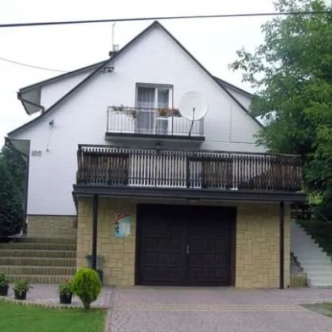 Gospodarstwo Agroturystyczne Koło Zapory. Uherce Mineralne