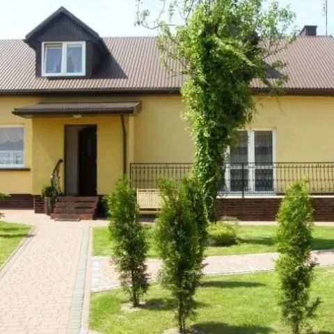 Gospodarstwo Agroturystyczne "Pod Strzechą" Ryczów