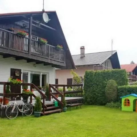 Dom letniskowy Akacjowa w Rowach Rowy
