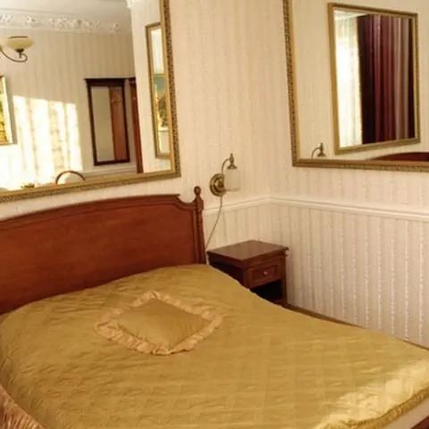 Hotel Książe Poniatowski Łazy