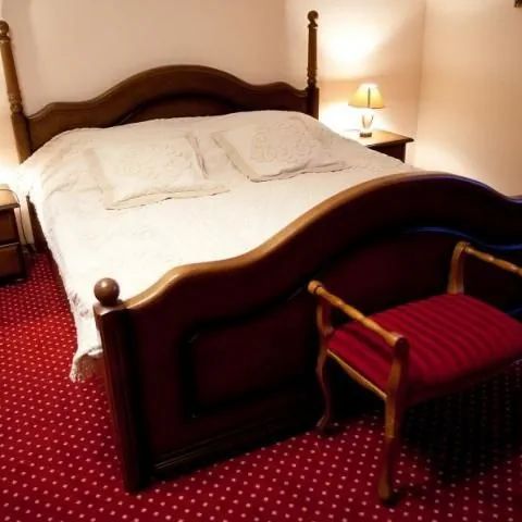 ZŁOTE ARKADY - Hotel Częstochowa