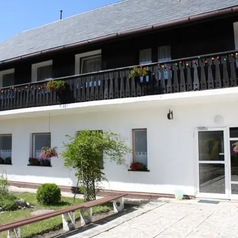 Ośrodek Wczasowy Lazur Wicie