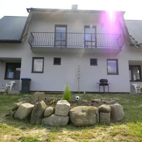 SMERFNY DOMEK. TERKA