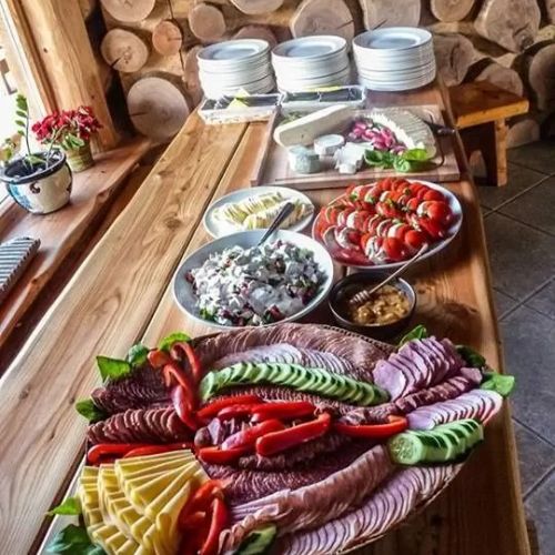 WILCZA JAMA. LUTOWISKA – Lutowiska, Polska