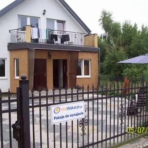 Pokoje gościnne, kwatery prywatne NON-STOP Gąski