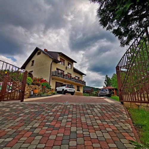 Pod Zamczyskiem. Rymanów Zdrój Rymanów-Zdrój