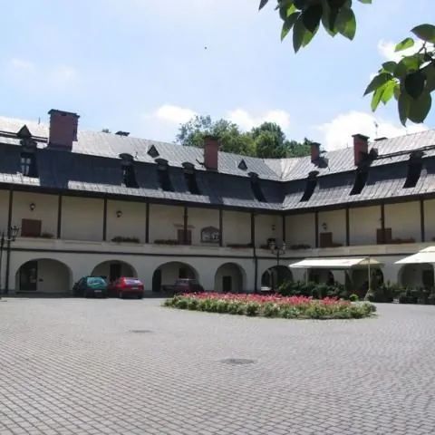 Gościniec Zamkowy. Kończyce Małe