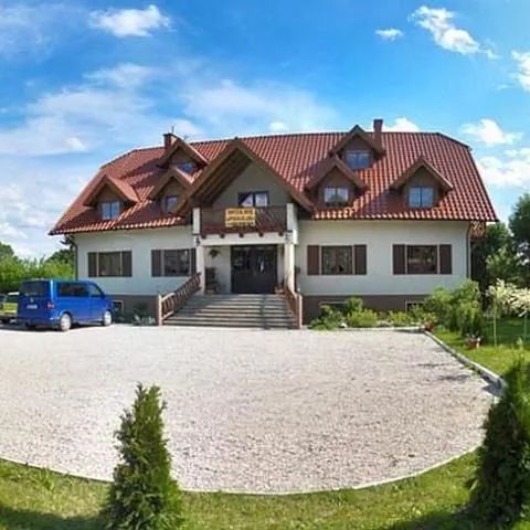GOŚCINIEC LILA Mikołajki