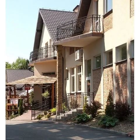 Zajazd Pod Lipą Brzozów