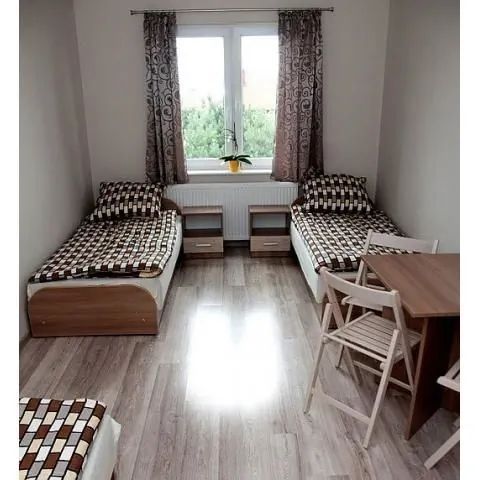 DOM W SOSNACH. Stara Biała