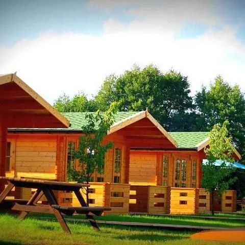 Domki Letniskowe nad jeziorem Laskowo