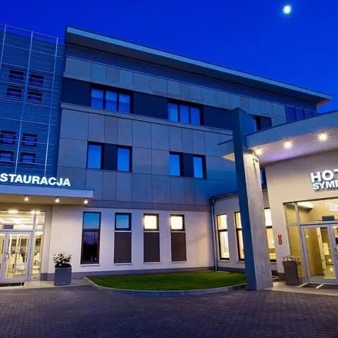 HOTEL  SYMFONIA*** Osjaków