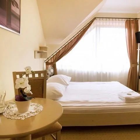 Hotel SAVANA *** Kłaj